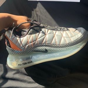 Nike air max size 8 women